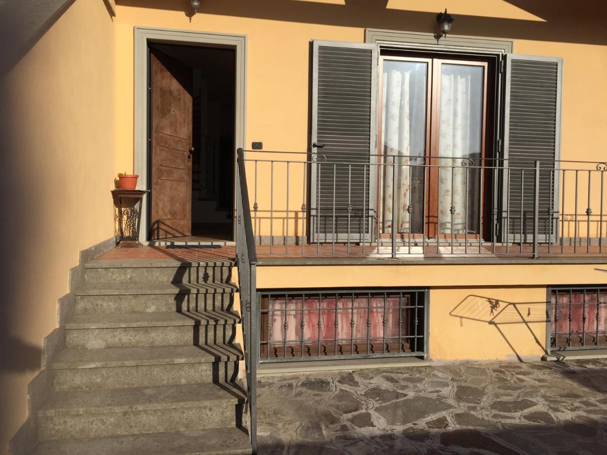 Mancini Michela Alloggio Uso Turistico Apartment Ачилия Екстериор снимка